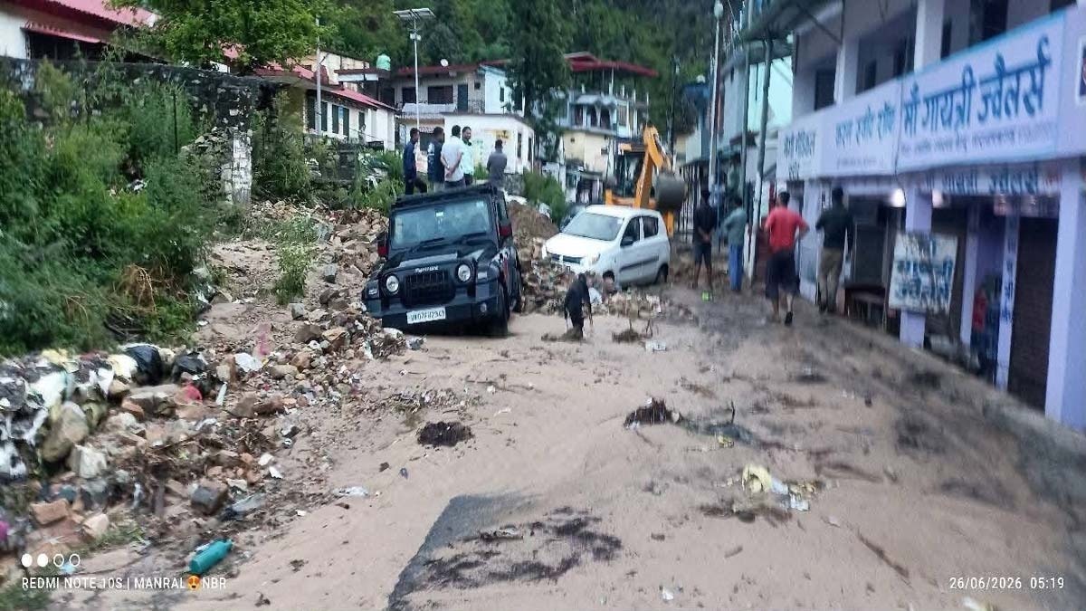 heavy damage in Narayan Bagad area of Chamoli (Photo- ITG)