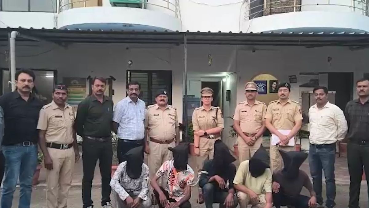 दोस्ती के नाम पर युवकों को फंसाता था गैंग. (Photo: Screengrab)
