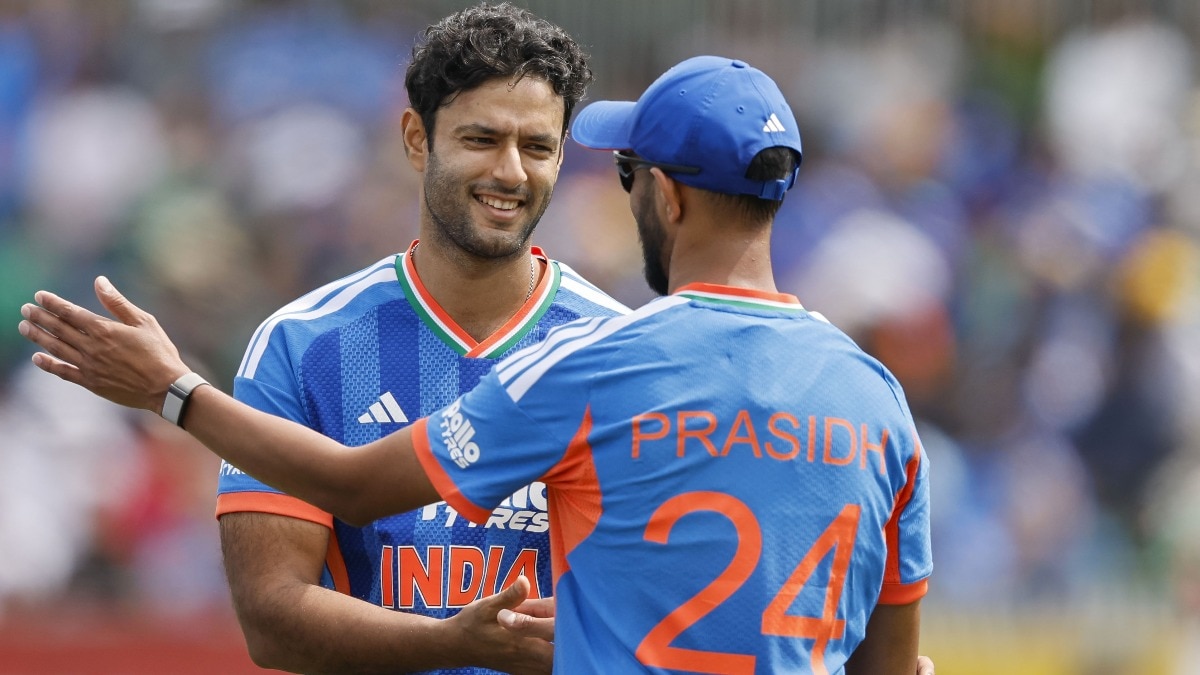 शिवम दुबे ने बेलफास्ट टी20 में अच्छी गेंदबाजी की. (Photo: BCCI)