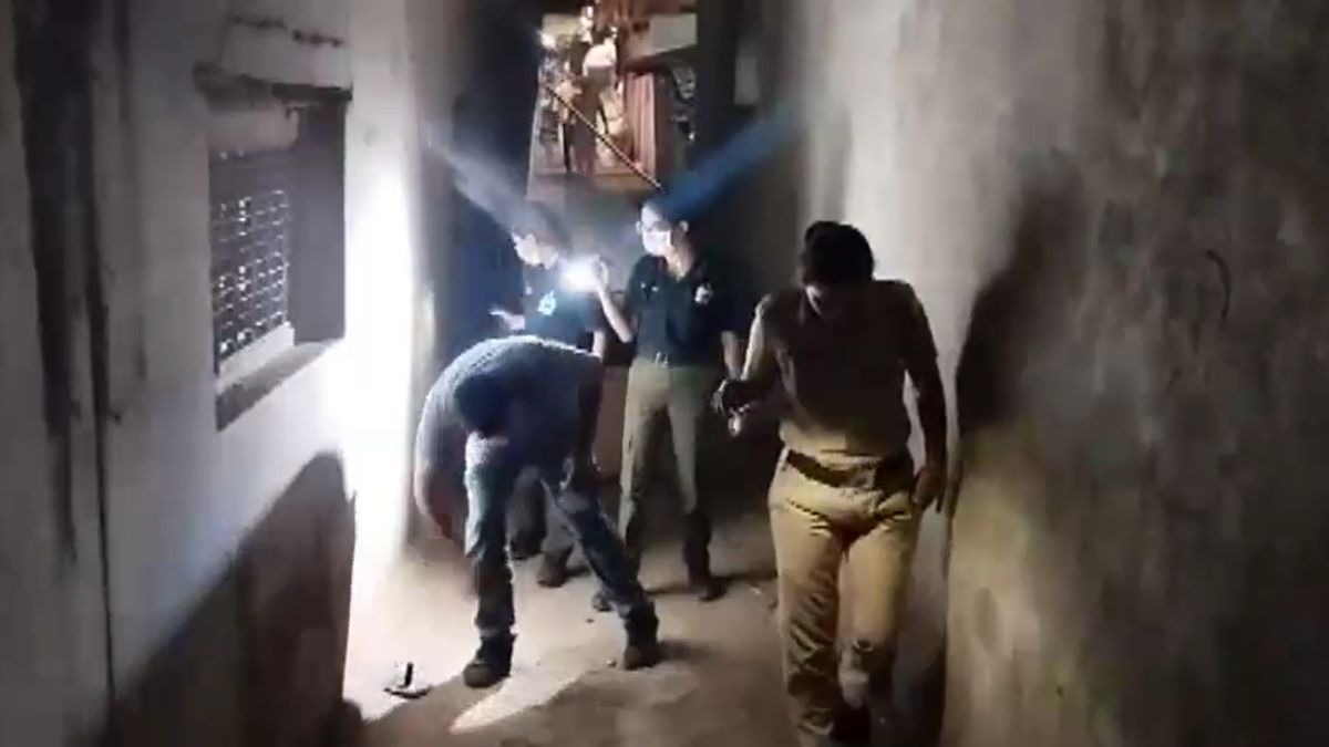 धारदार हथियार से की गई हत्या. (Photo: Screengrab)