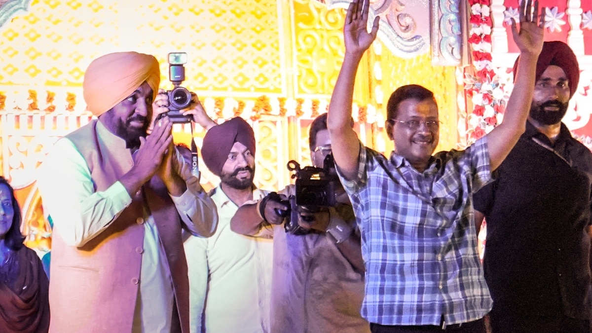 चुनाव से पहले माता जानकी मंदिर और काली माता मंदिर विकास की घोषणा की गई है (Photo: PTI)