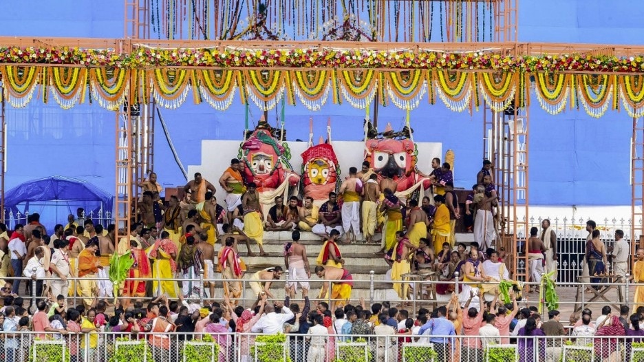 पुरी में महास्नान के बाद जगन्नाथ 'गणपति वेश' धारण करते हैं (Photo- PTI)