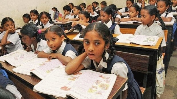 7वीं, 8वीं और 9वीं के लिए क्या है CBSE का थ्री लैंग्वेज पॉलिसी?