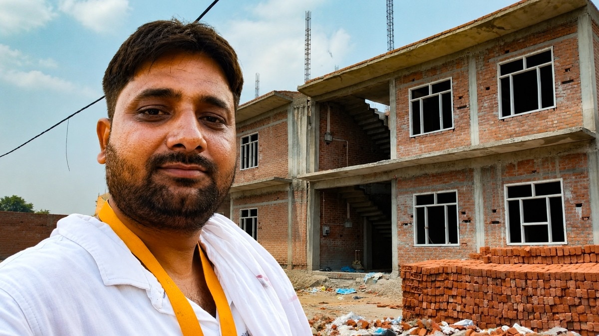 लवकुश मिश्रा का मकान इस समय चर्चा में है (Photo: ITG)
