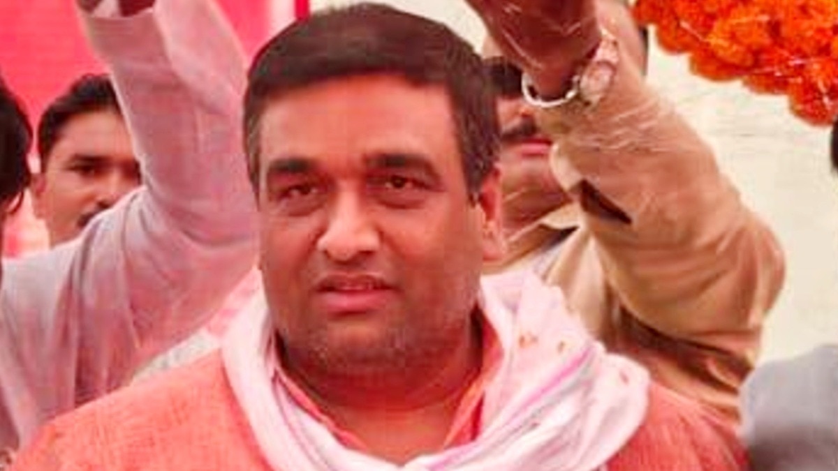 सपा पर बरसे BJP विधायक अनिल सिंह.(Photo:ITG)