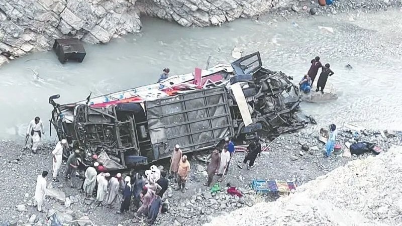 हादसा खैबर और बलूचिस्तान की सीमा के पास हुआ है. (फोटो- X)