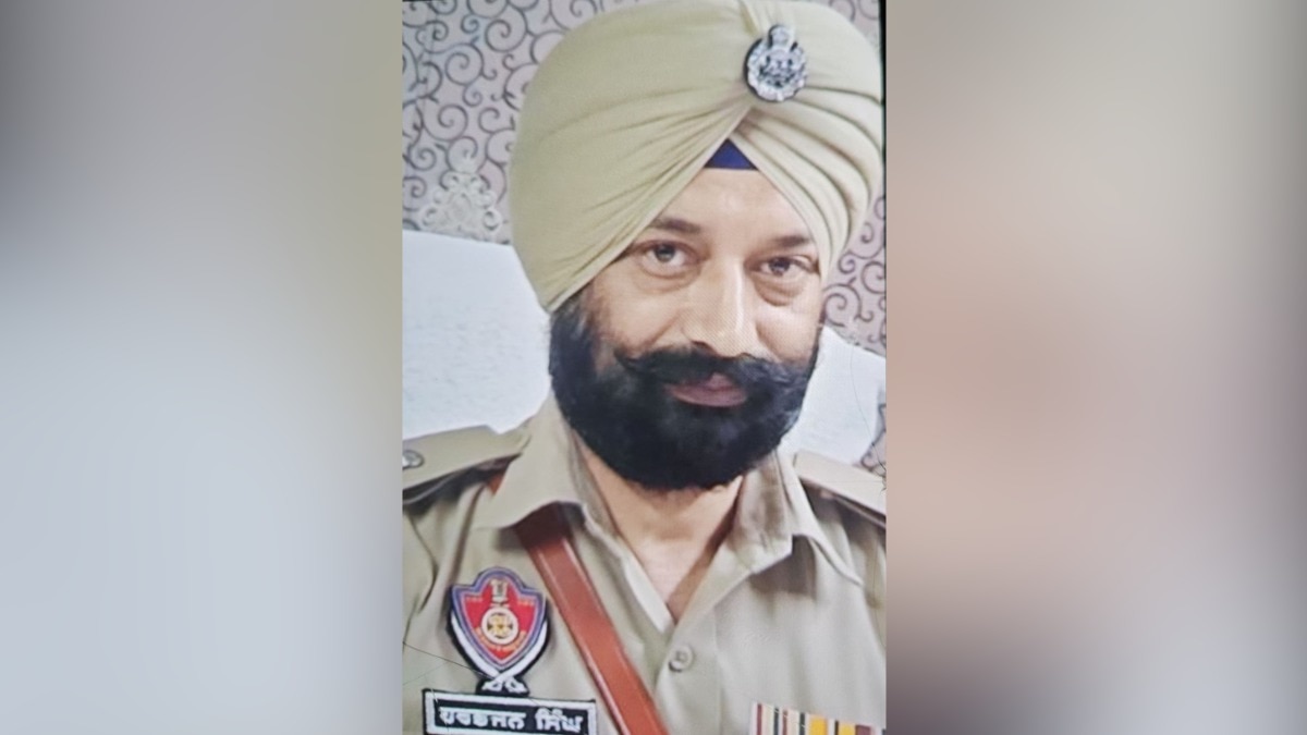 6a49fdf4af0f8-punjab-djs--harbhajan-singh-arrest-054710493-16x9.png