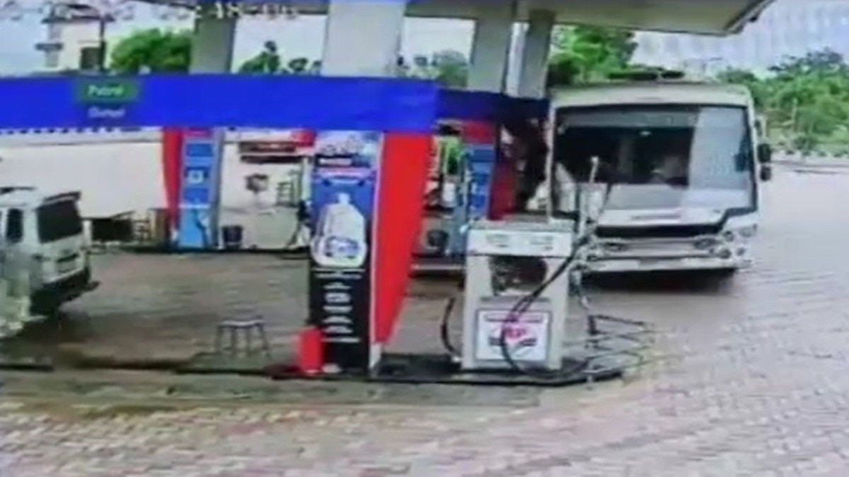 राजस्थान में बडा हादसा टल गया (Photo ITG)