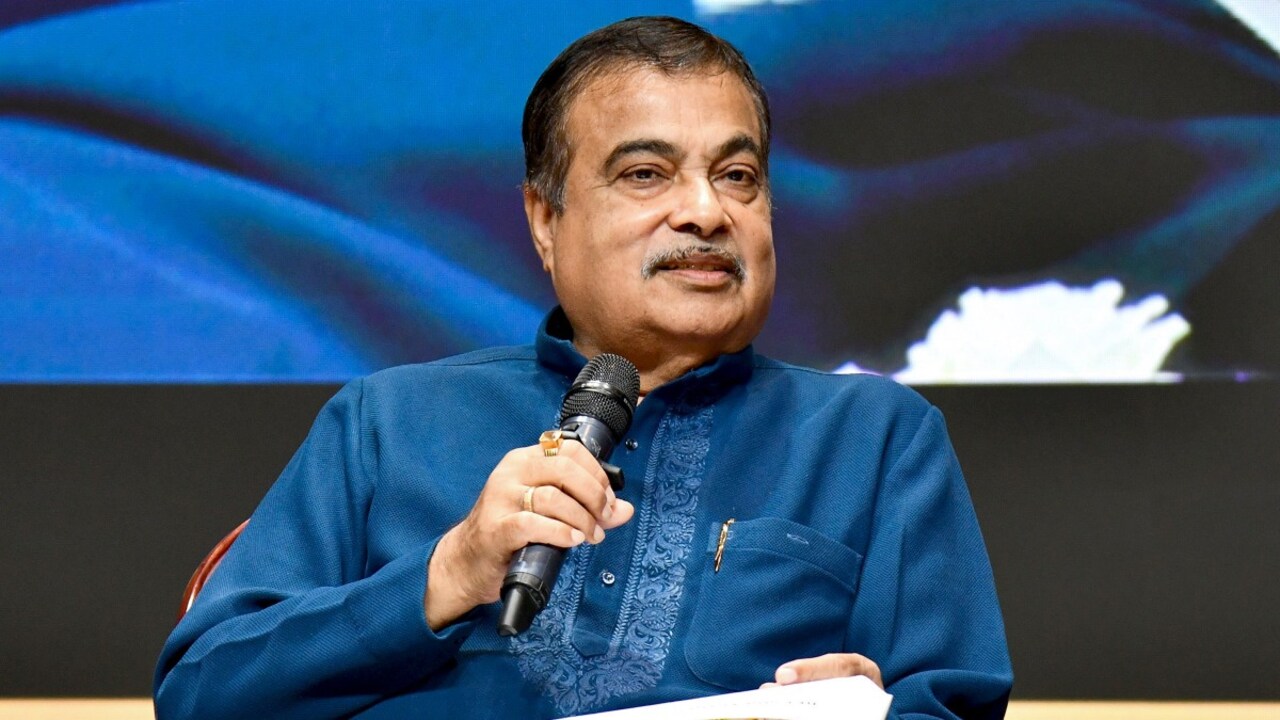 इथेनॉल प्रोडक्शन से मेरा कोई फायदा नहीं', आरोपों पर नितिन गडकरी की सफाई - nitin gadkari on ethanol blending policy row claims conspiracy ntc dhrj - AajTak