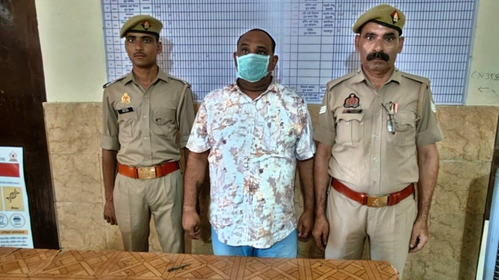 बागपत में वरुण लुहारी के कत्ल में व्यापारी दीपक अरेस्ट (Photo- Screengrab)