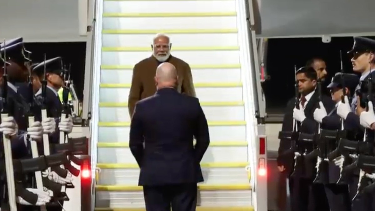 प्रधानमंत्री नरेंद्र मोदी न्यूजीलैंड पहुंच गए हैं (Photo: DD News)
