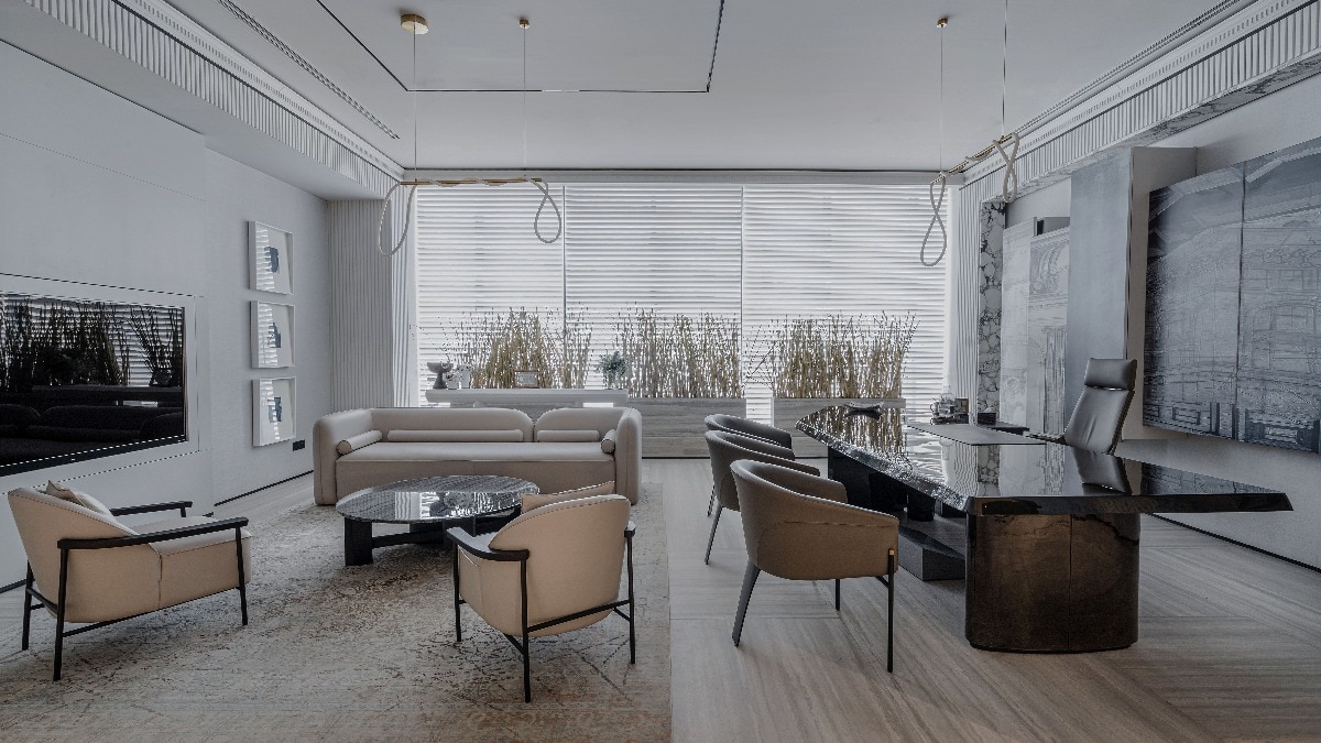 कर्मचारियों पर लाखों डॉलर का निवेश (Photo-Pexels)