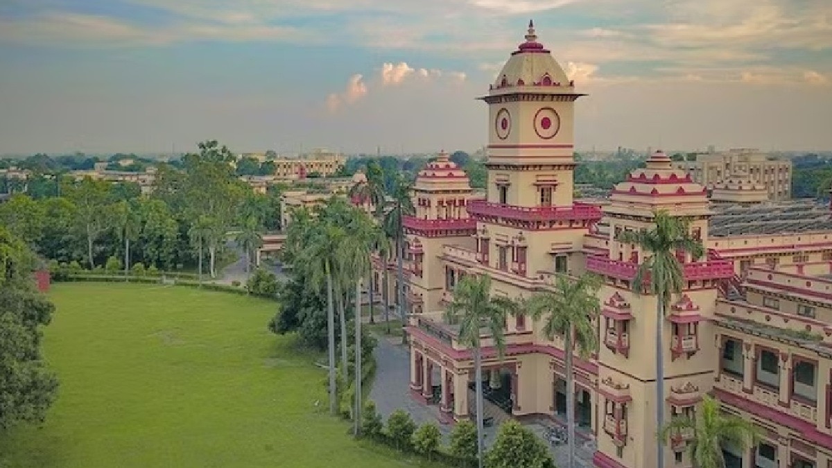 6a50fb155a9be-bhus-sprawling-1-300-acre-campus-100047774-16x9.jpg