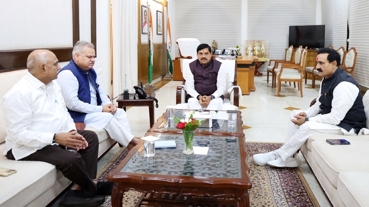 नरोत्तम मिश्रा की मुख्यमंत्री, BJP प्रदेशाध्यक्ष और क्षेत्रीय संगठन मंत्री से मुलाकात.(Photo:ITG)