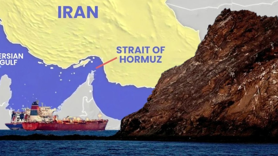होर्मुज स्ट्रेट में ईरान लगातार जहाजों पर हमले कर रहा है. (Photo- ITG)
