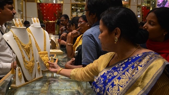 गोल्ड इंपोर्ट कम करने के लिए सरकार की बड़ी तैयारी. (Photo: Getty)
