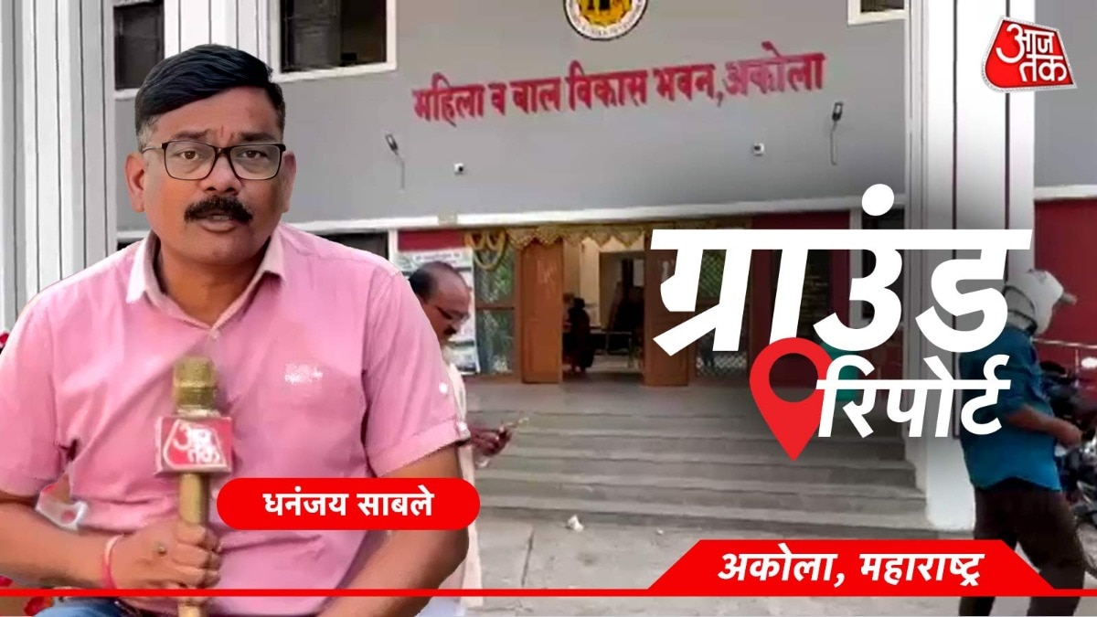 पूनम नाम की महिला का कहना है कि पिछले तीन महीनों से उसके खाते में ₹1500 आना बंद हो गया. (Photo: ITG)