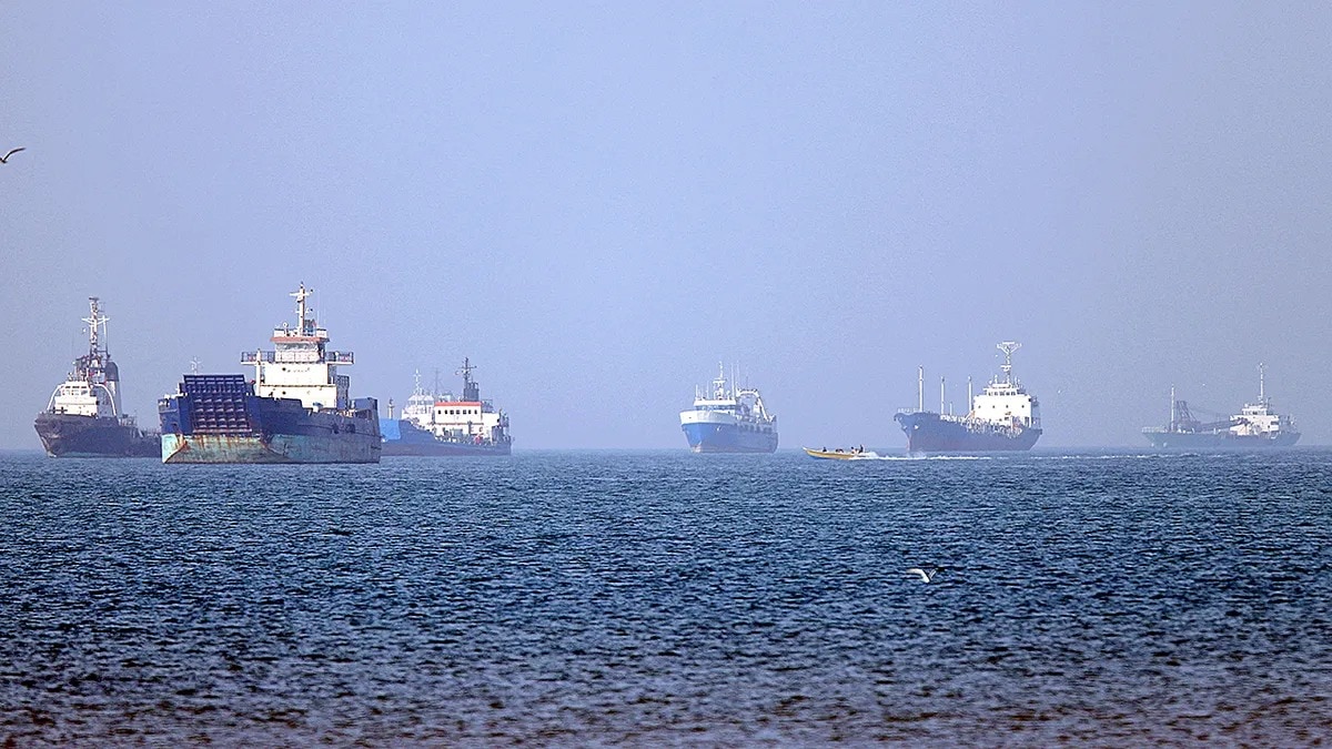 Indian Crew Member Killed in Iranian Missile Strike on UAE Tankers in Hormuz