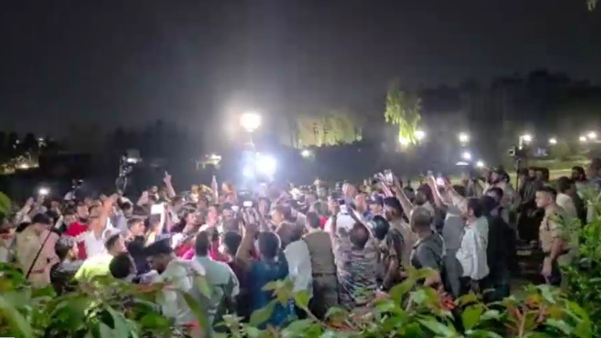 राहुल गांधी की परेड ग्राउंड रैली को लेकर रातभर देहरादून में हुआ बवाल