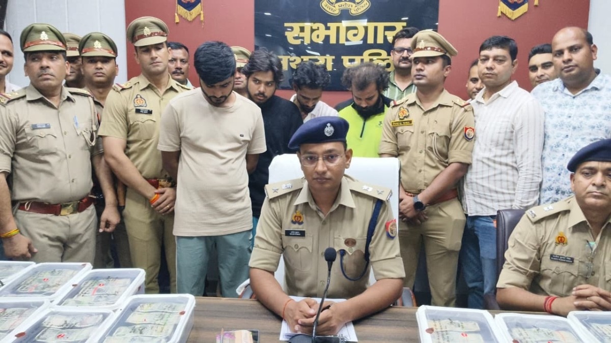 गुजराती परिवार से मथुरा में बड़ी चोरी, शातिरों ने फ्लैट से 2 करोड़ 90 लाख रुपये किए पार, प्रॉपर्टी बेचकर आए थे वृंदावन