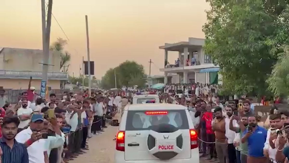 जयपुर में लूट के आरोपियों की निकाली गई परेड. (Photo: Screengrab)
