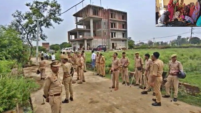 बुलंदशहर में डबल मर्डर के बाद भारी पुलिस बल तैनात (Photo- ITG) 