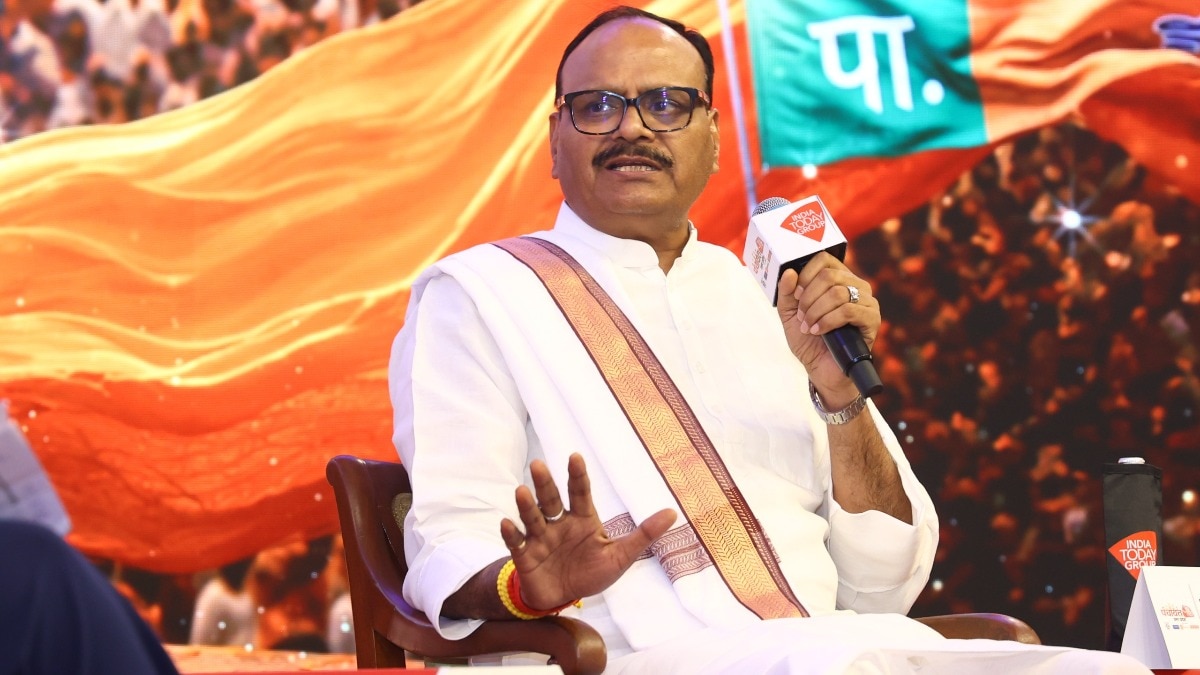 डिप्टी सीएम ब्रजेश पाठक ने कहा कि हम चुनाव के लिए तैयार हैं. (Photo: ITG)