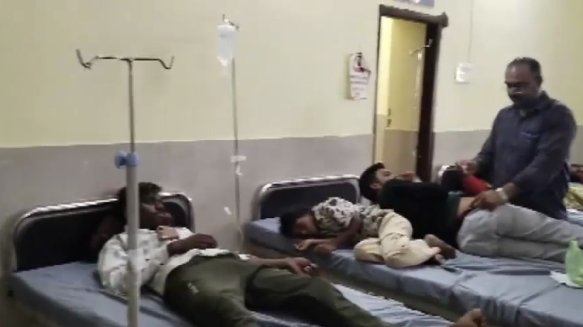 करीब 115 बच्चों को उल्टी, दस्त और पेट दर्द की शिकायत हुई. Photo ITG