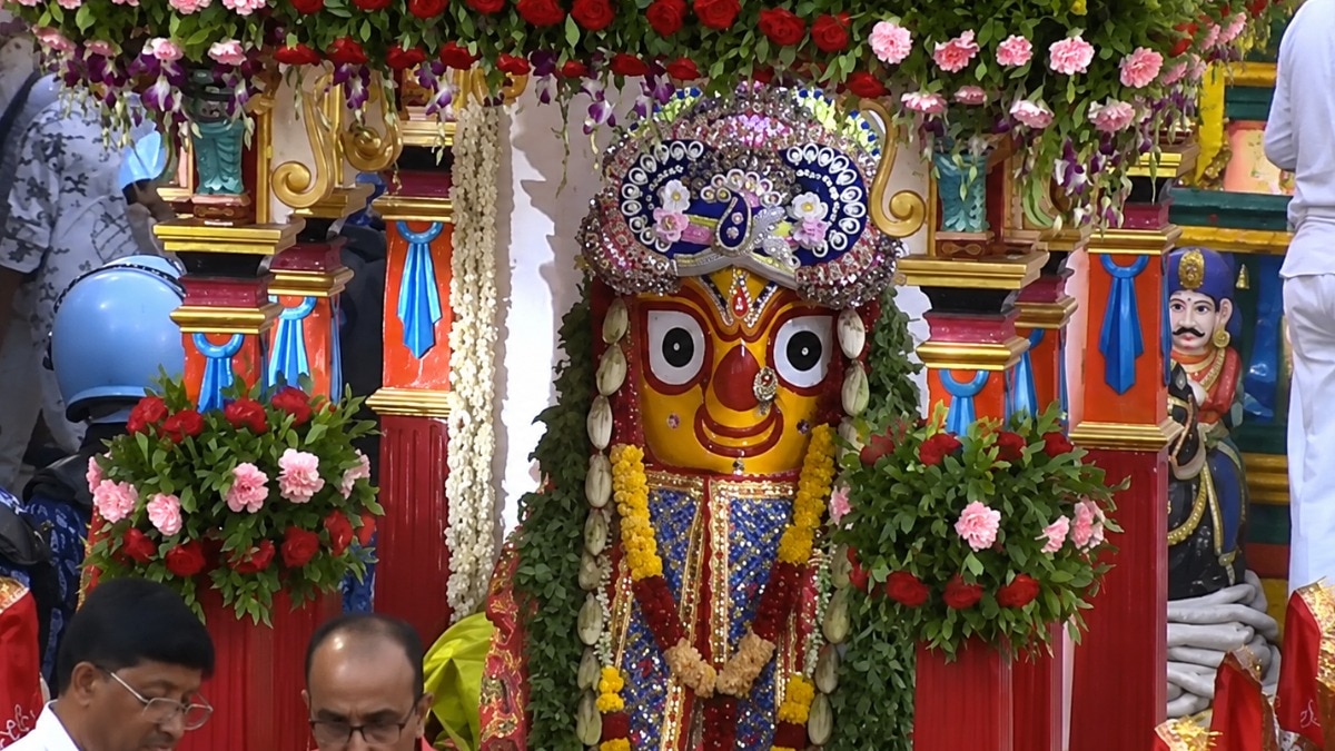 अहमदाबाद में भगवान जगन्नाथ जी की रथयात्रा को लेकर सुरक्षा का अभेद्य कवच तैयार किया है. (Photo: ANI)