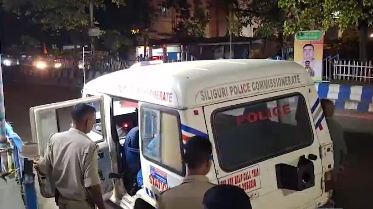 सोशल मीडिया पर मिले ऑफर के बाद घर से निकली थीं लड़कियां. (Photo: Screengrab)