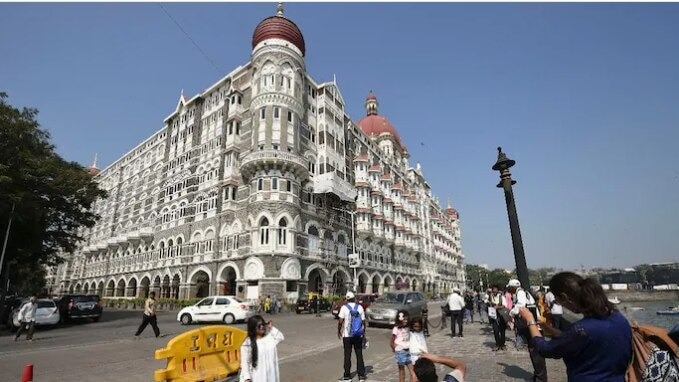 BMC ने होटल ताज पैलेज होटल को जारी किया नोटिस. (File picture/PTI)