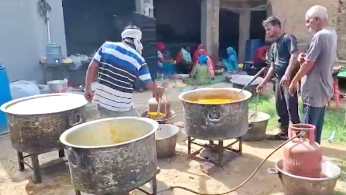सोनीपत के तिहाड़ खुर्द गांव में भक्ति और प्रेम की अनूठी मिसाल.(Photo:ITG)