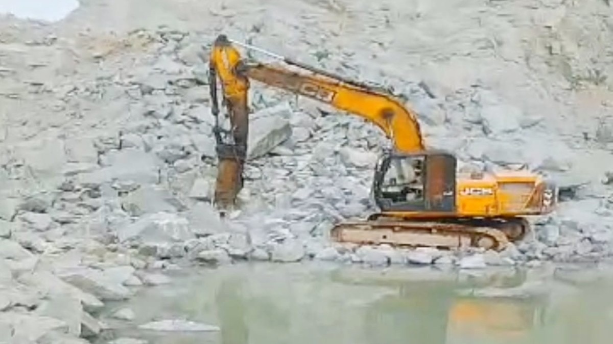 अवैध खनन पर ग्वालियर हाईकोर्ट की तल्ख टिप्पणी.(Photo:ITG)