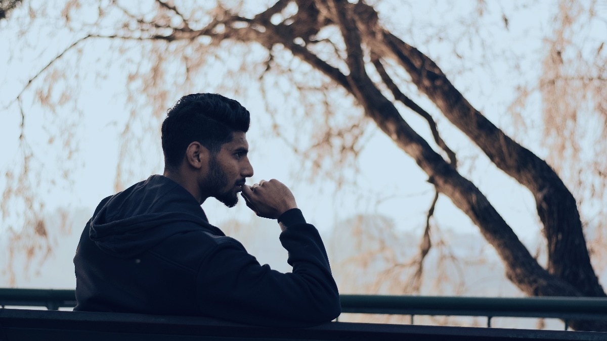 घर और कार की ईएमआई भरते-भरते परेशान हैं लोग