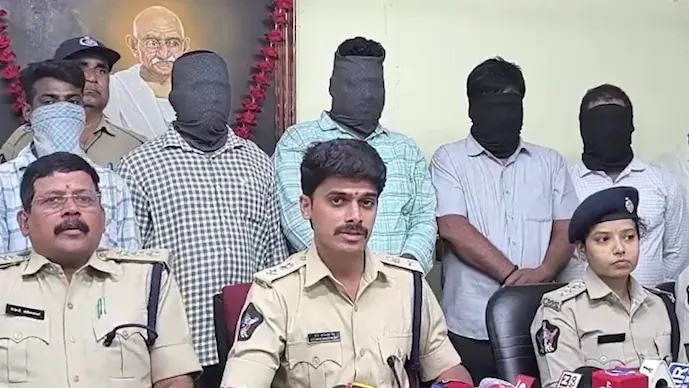 आंध्र प्रदेश के पूर्व स्पीकर समेत 8 गिरफ्तार.(photo: ITG)