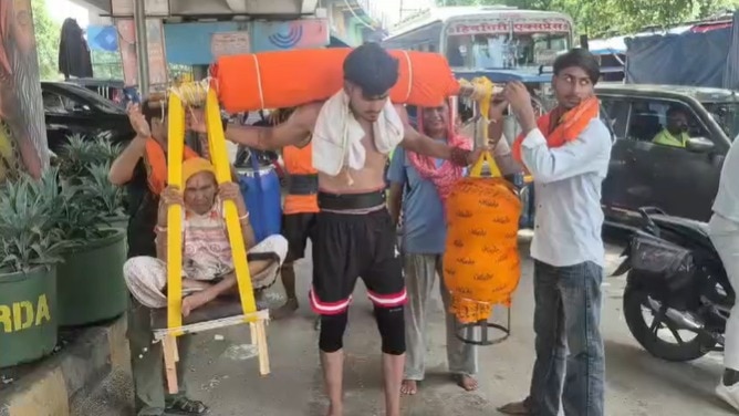 'जय भोले' बोलते हुए दादी ने जताई खुशी.(Photo: Screengrab)