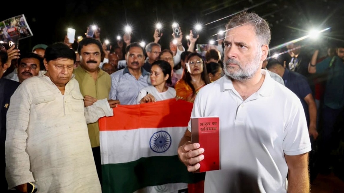 कांग्रेस कल छात्रों के मुद्दों के समर्थन में कैंडल मार्च निकालने वाली है