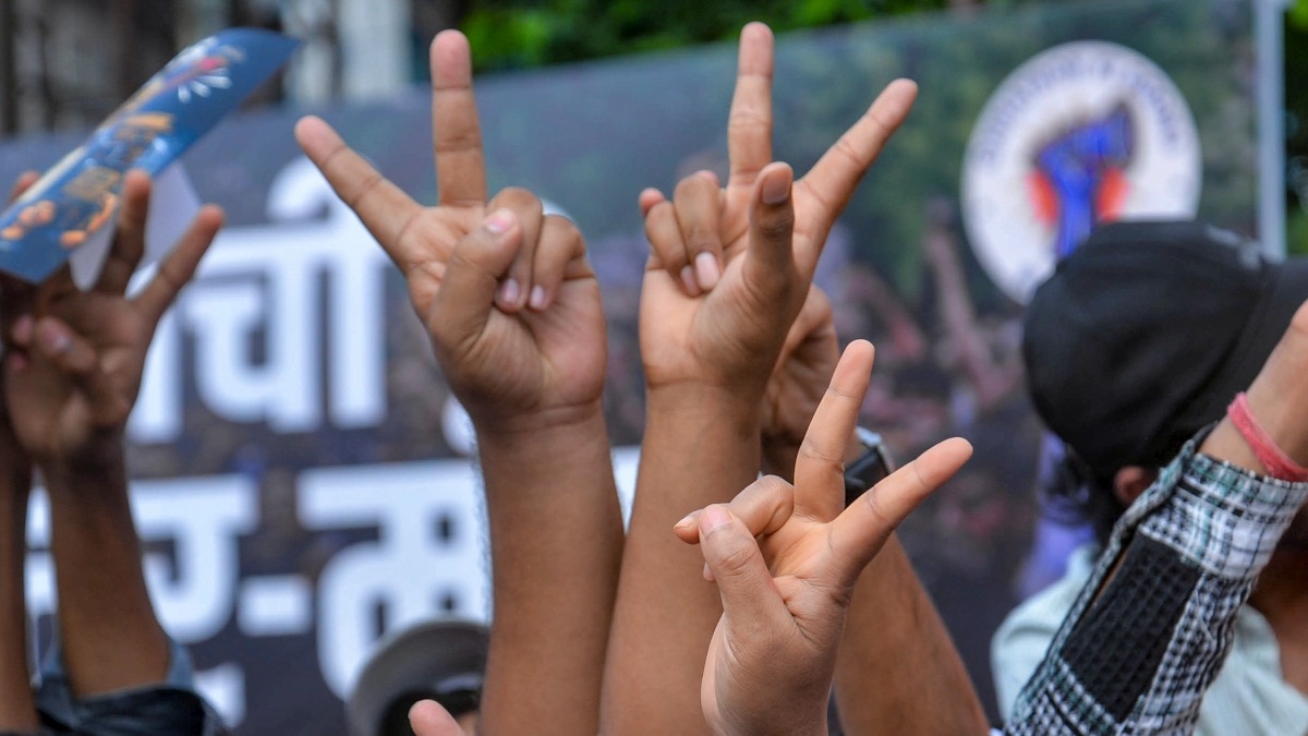 Youth Celebrate after Dharmendra Pradhan resignation