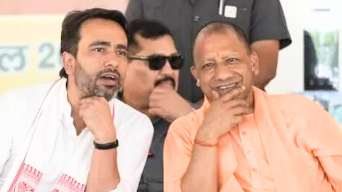 Jayant and CM Yogi.