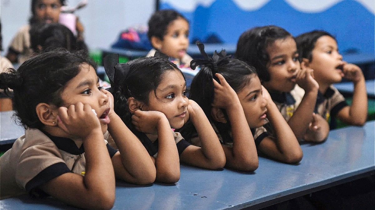 Sanyal flags classroom seating shake-up: Reform or just a pain in the neck?