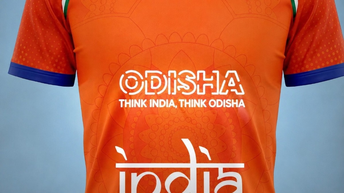 भगवा जर्सी पर बंटी भारतीय हॉकी. (Photo, @Hockey India)