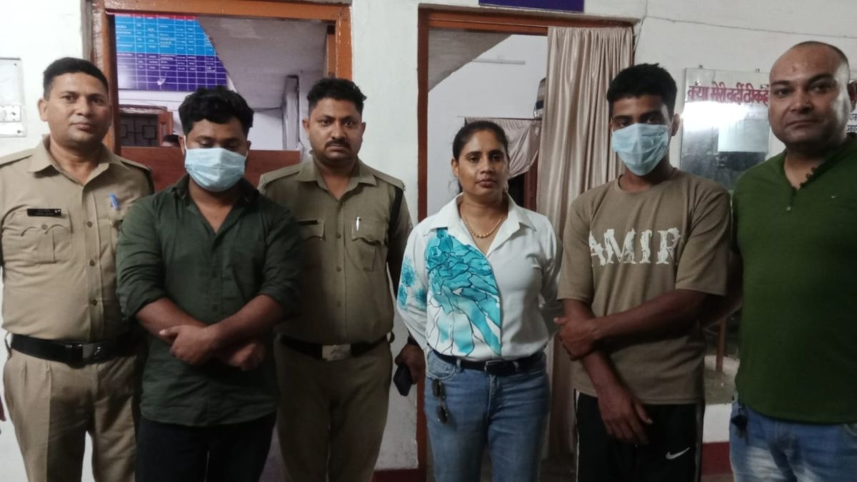 पुलिस ने आरोपियों को किया अरेस्ट. (Photo: ITG)
