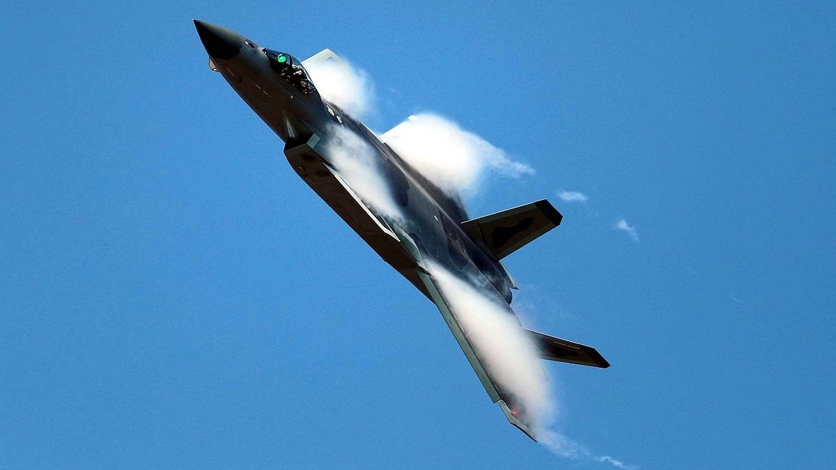 china deploys J-20 Mighty Dragon