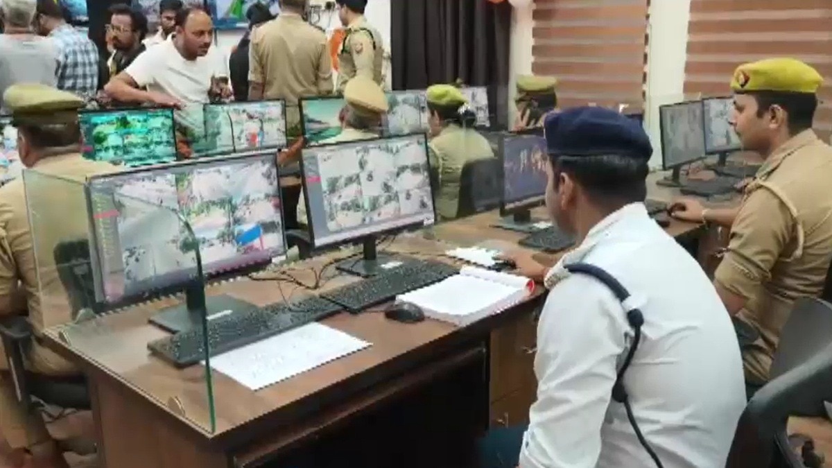 कांवड़ यात्रा के दौरान 24 घंटे कंट्रोल रूम से रखी जाएगी नजर. (Photo: Screengrab)