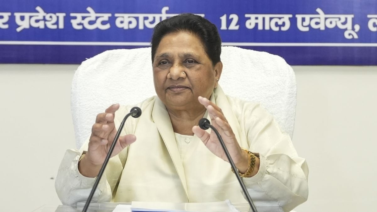 मायावती ने उत्तर प्रदेश विधानसभा के मॉनसून सत्र को लेकर सवाल उठाए हैं  (Photo: PTI)