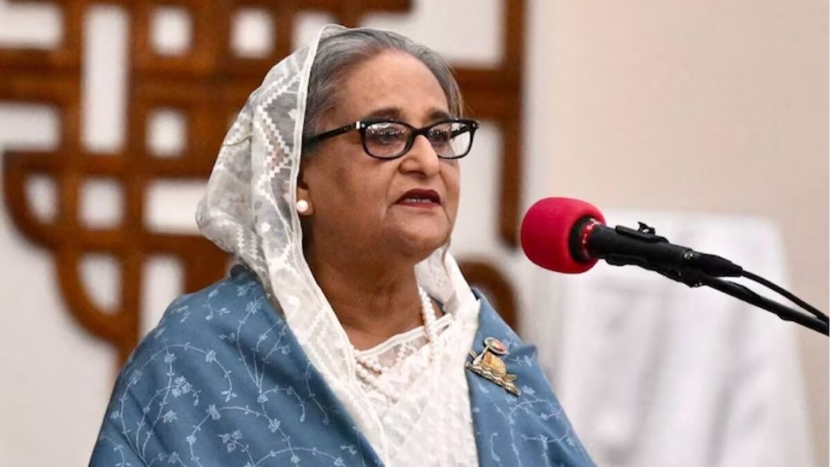 बांग्लादेश ने भारत से शेख हसीना को भारतीय जमीन से राजनीतिक भाषण देने की अनुमति न देने की मांग की है. (Photo: ITG)