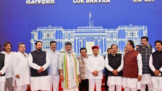 कर्नाटक में डीके शिवकुमार की कैबिनेट विस्तार में कई विधायक मंत्री न बनने से नाराज हो गए हैं