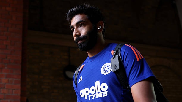अचानक ऐसा क्या हुआ कि बुमराह को पूरी सीरीज से बाहर करना पड़ा? (Photo, Getty)