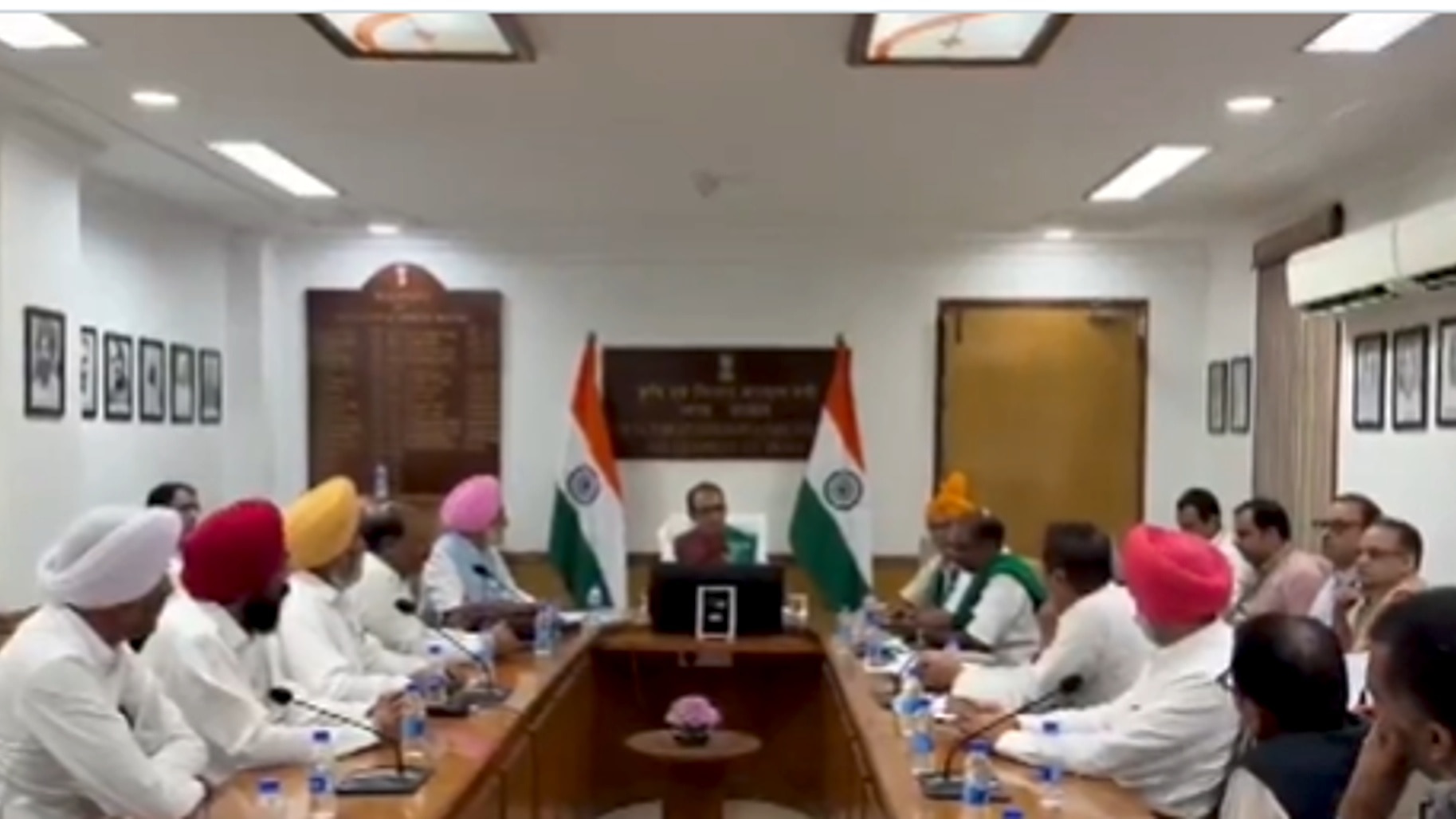 AIKCC के प्रतिनिधिमंडल ने केंद्रीय कृषि मंत्री शिवराज सिंह चौहान से मुलाकात कर एथेनॉल का समर्थन किया. 