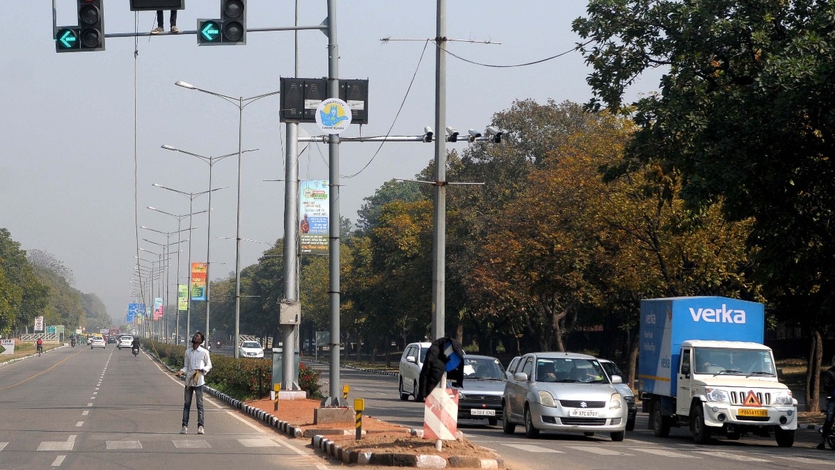 सुप्रीम कोर्ट ने थर्ड पार्टी इंश्योरेंस को जरूरी बताया है.